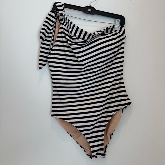 J.Crew One-shoulder one-piece swimsuit in classic stripe Navy/Ivory - Picture 2 of 15